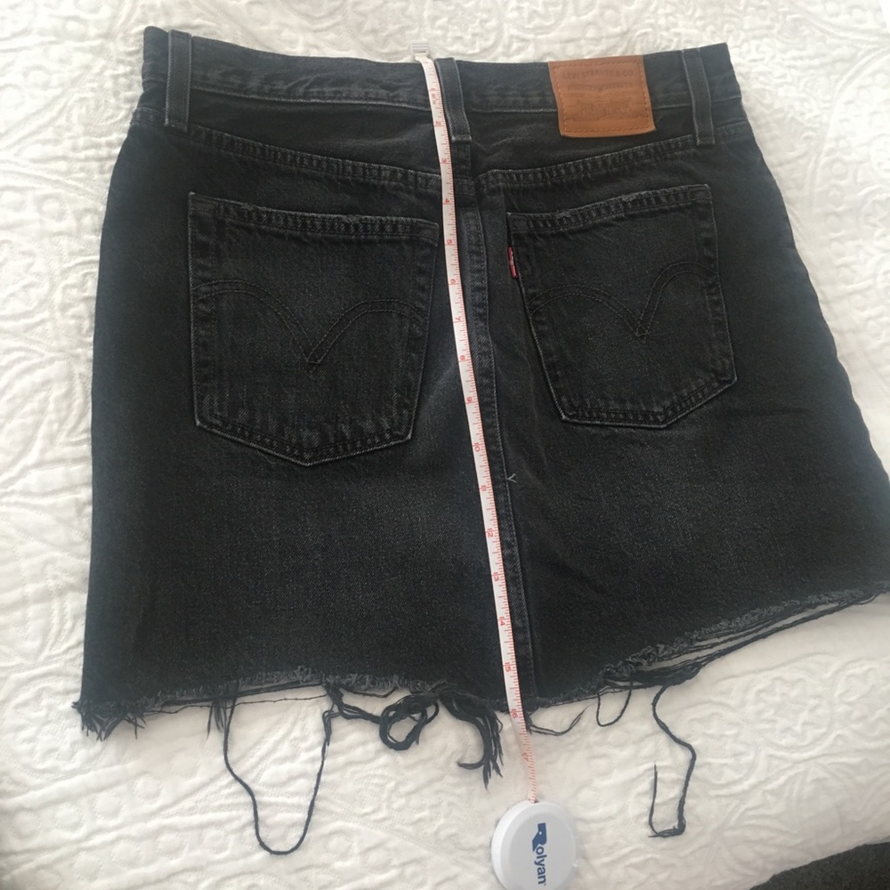 Levis denim destroyed skirt - Picture 7 of 9